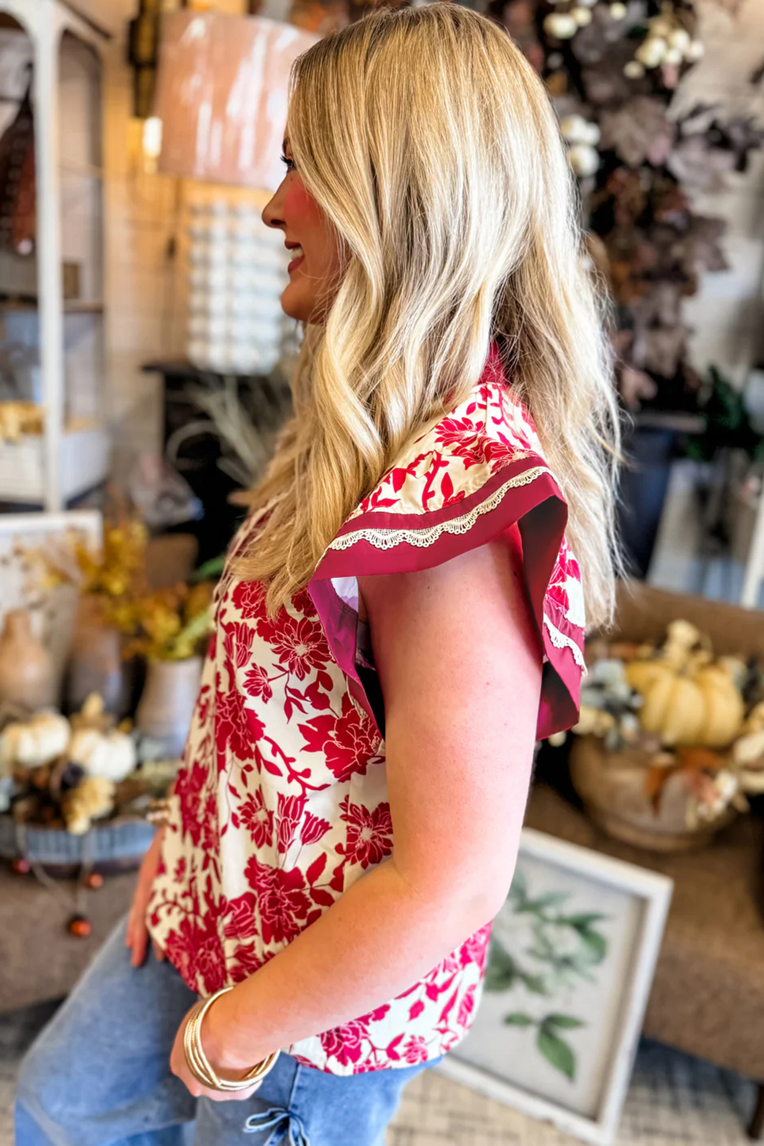 Red Floral Print Color Block Trim Lace Detail V Neck Flutter Sleeve Blouse view 11