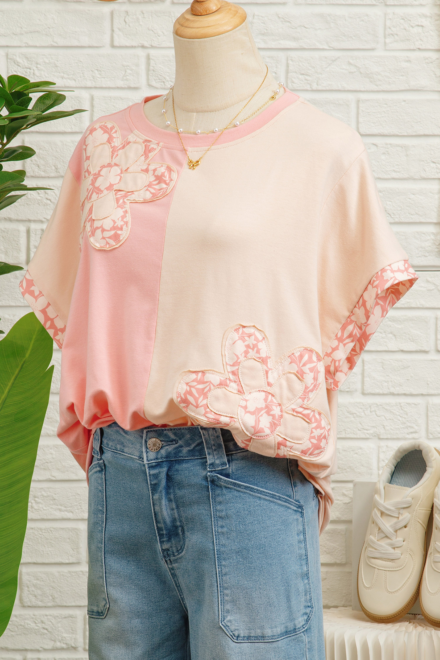 Apricot Color Block Flower Patched Loose T Shirt view 18