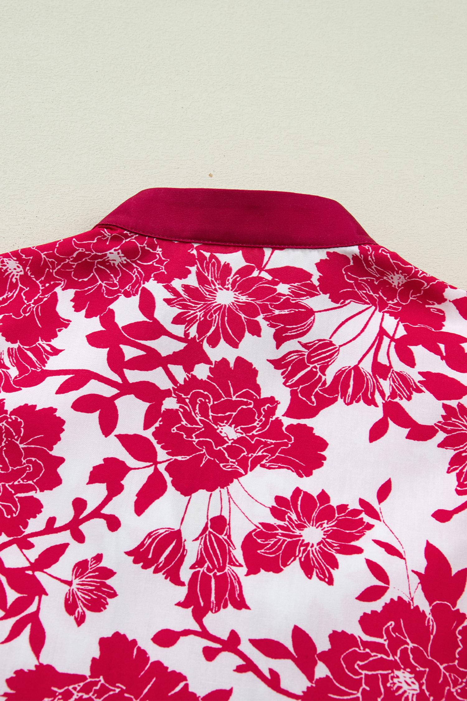 Red Floral Print Color Block Trim Lace Detail V Neck Flutter Sleeve Blouse view 19