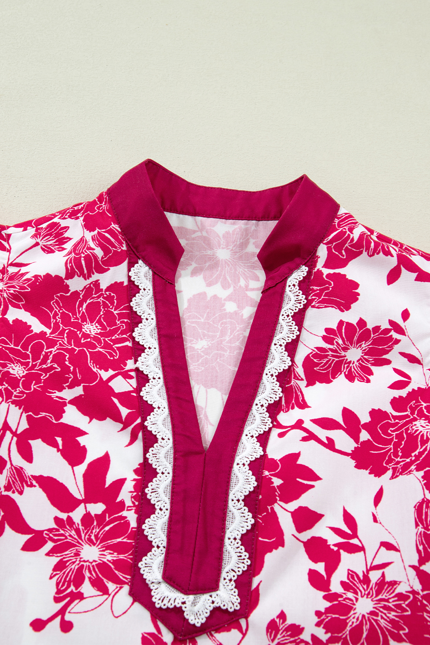 Red Floral Print Color Block Trim Lace Detail V Neck Flutter Sleeve Blouse view 16