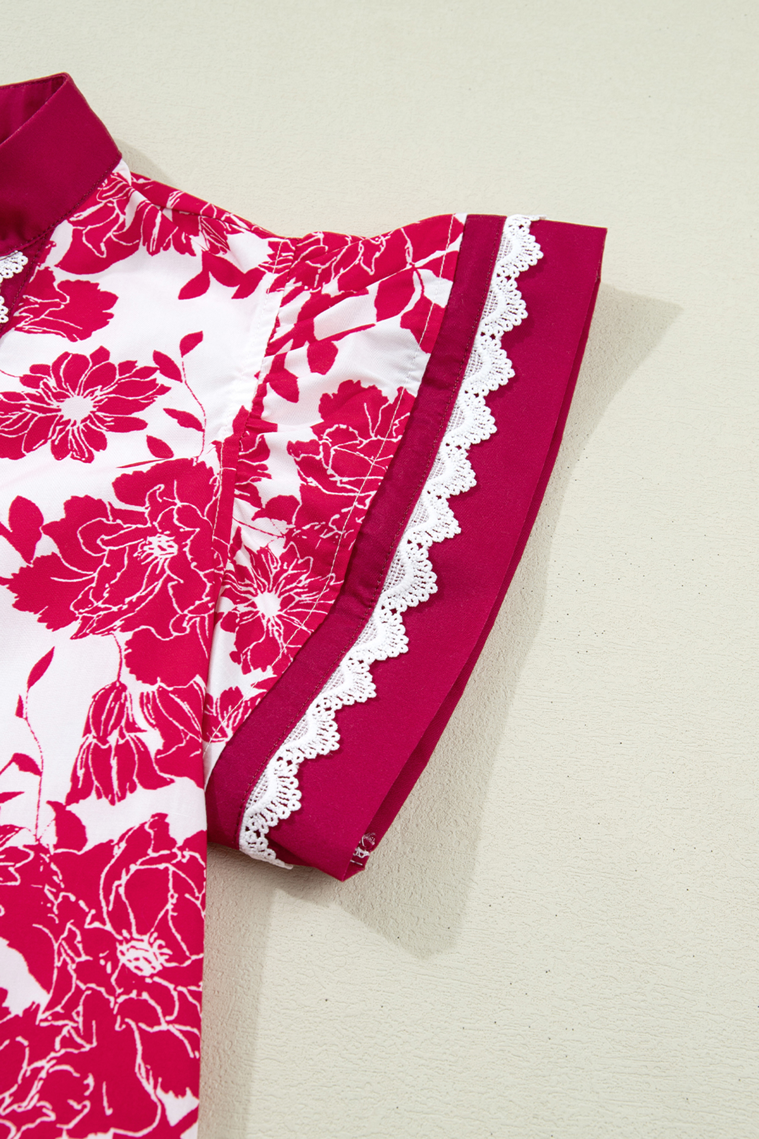 Red Floral Print Color Block Trim Lace Detail V Neck Flutter Sleeve Blouse view 17