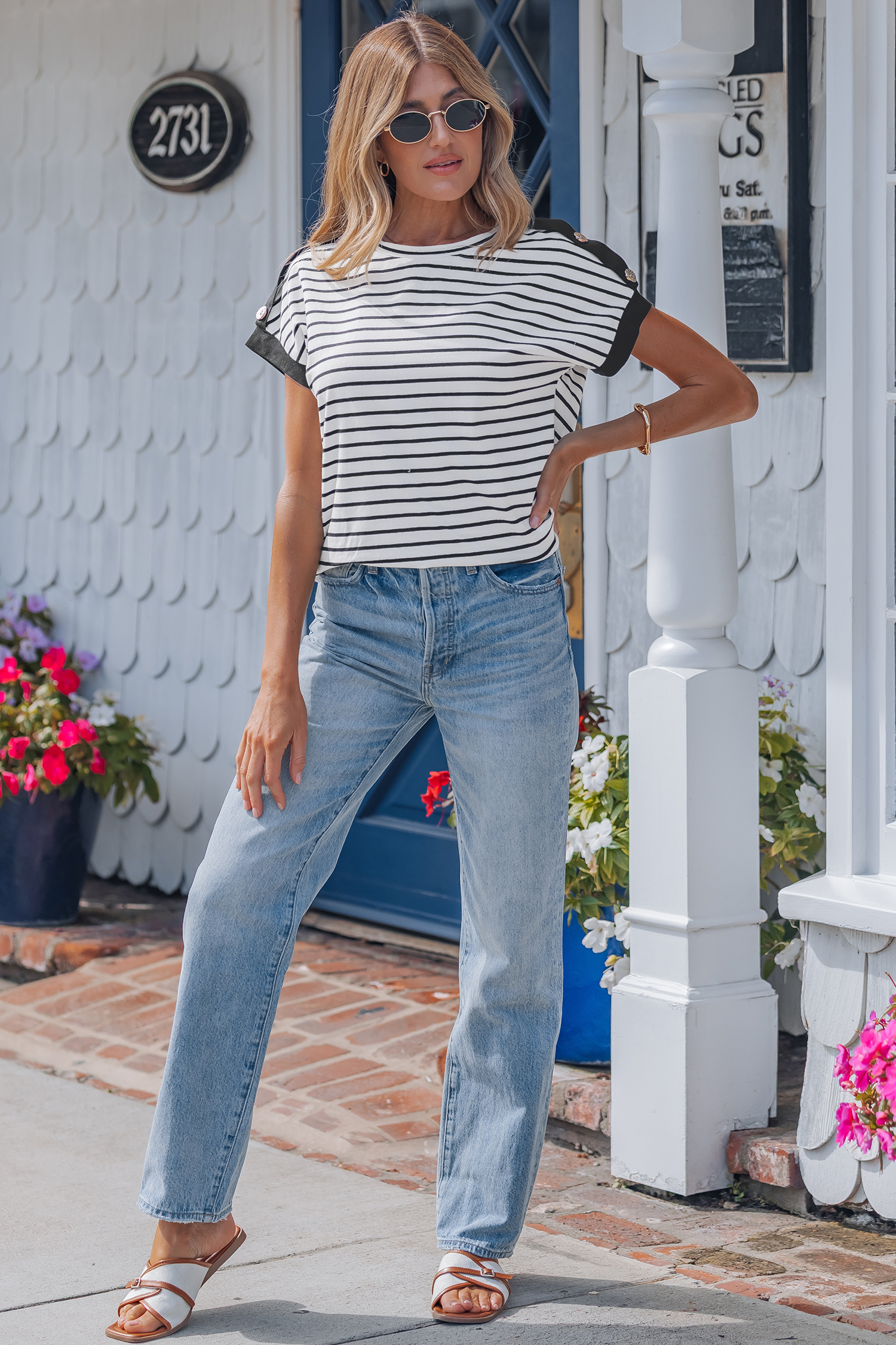 Black Stripe Cuffed Sleeve Button Detail Loose Tee view 6