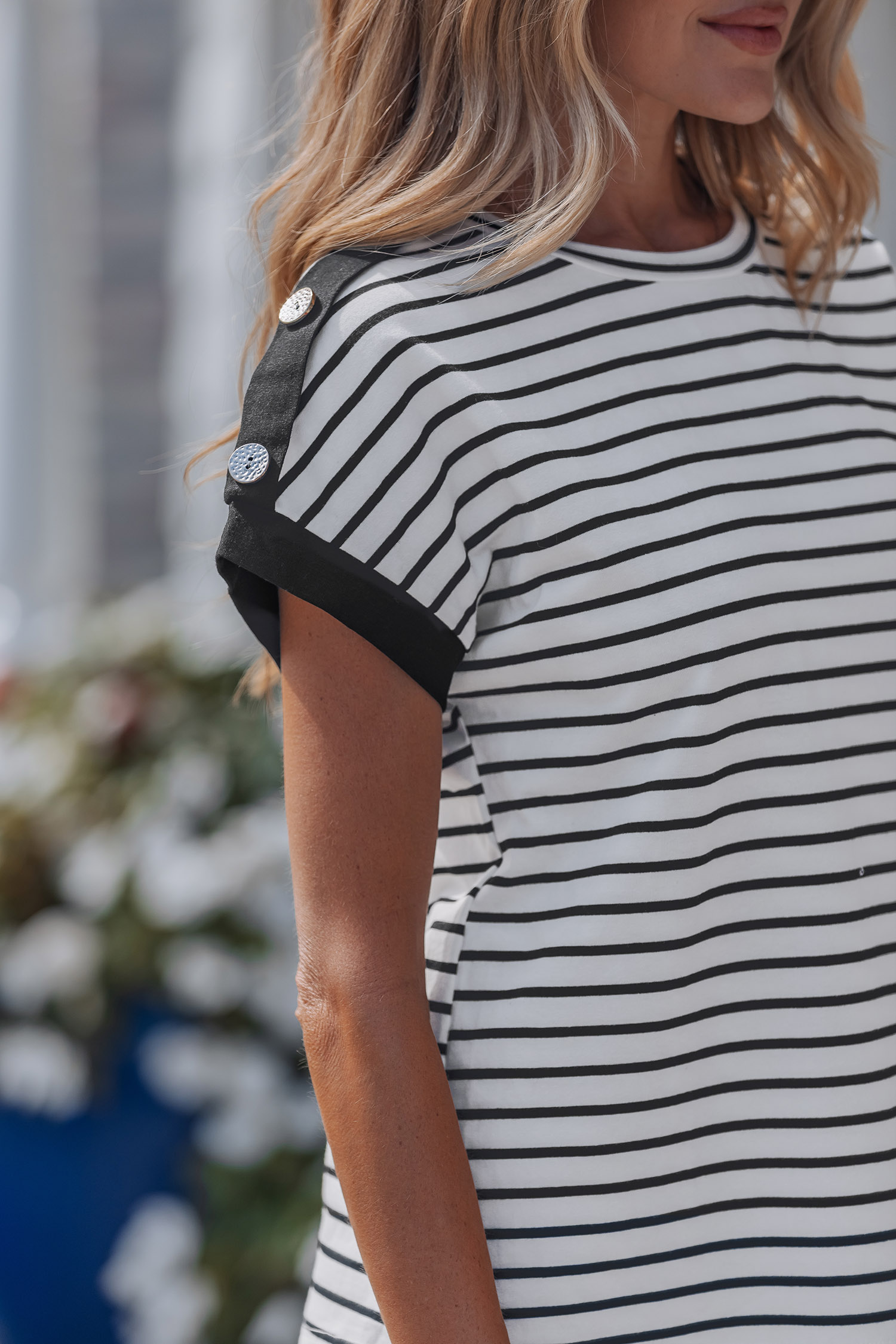 Black Stripe Cuffed Sleeve Button Detail Loose Tee view 8