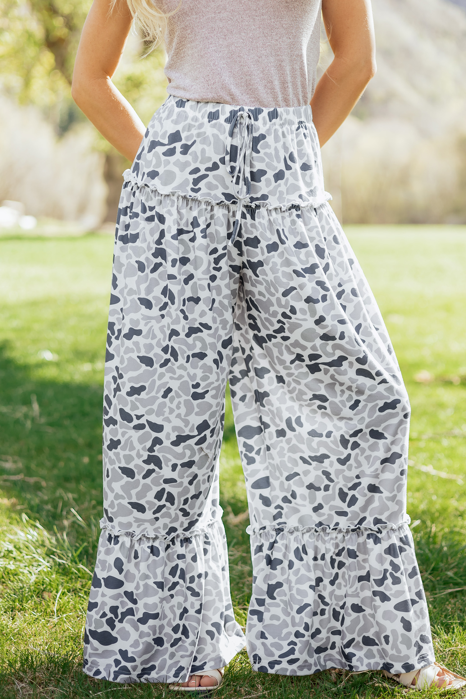 Beige Camo Print Wide Leg Casual Pants view 8