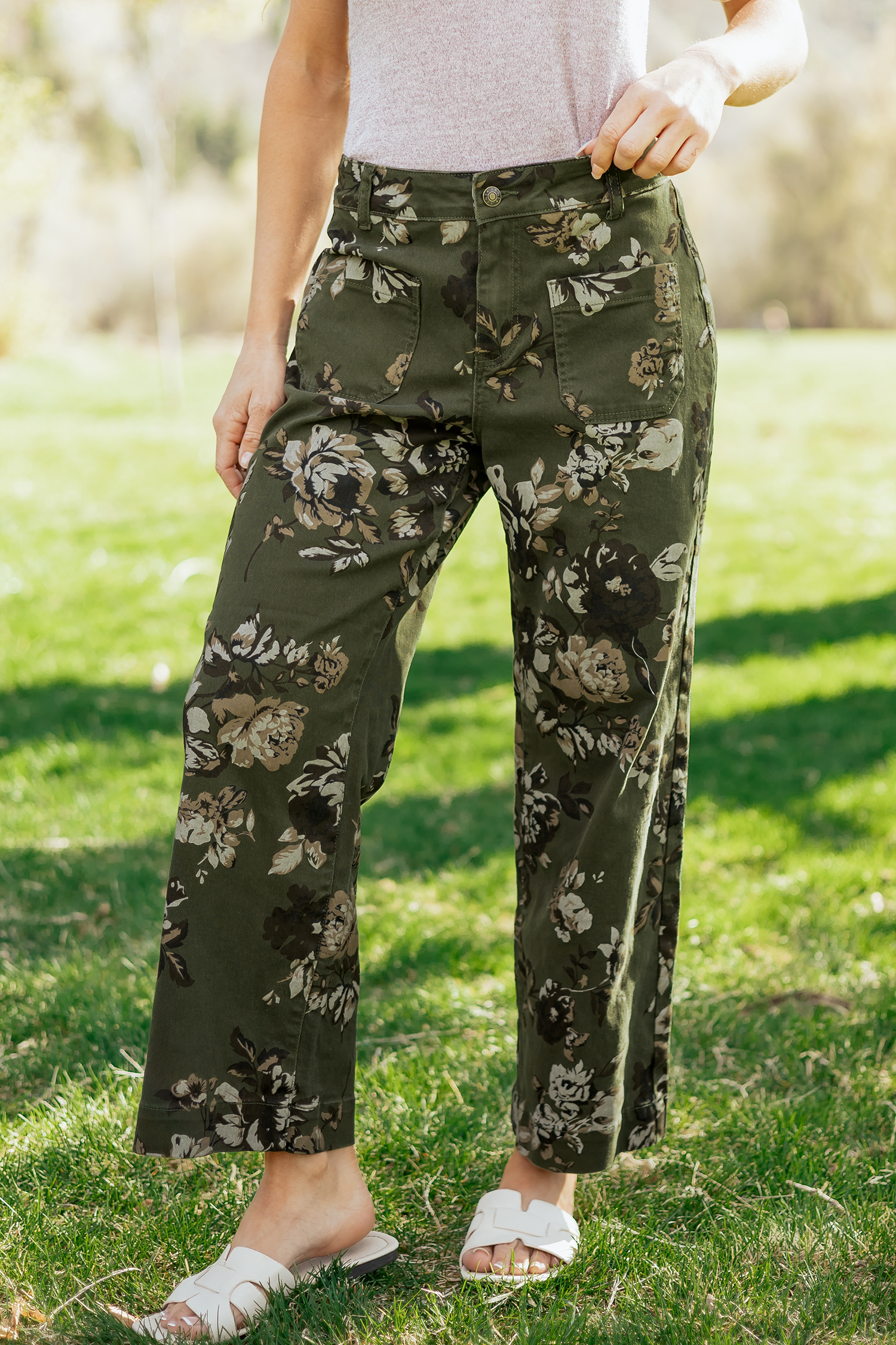 Green Vintage Floral Print Square Patch Pocket Raw Hem Shift Jeans view 8