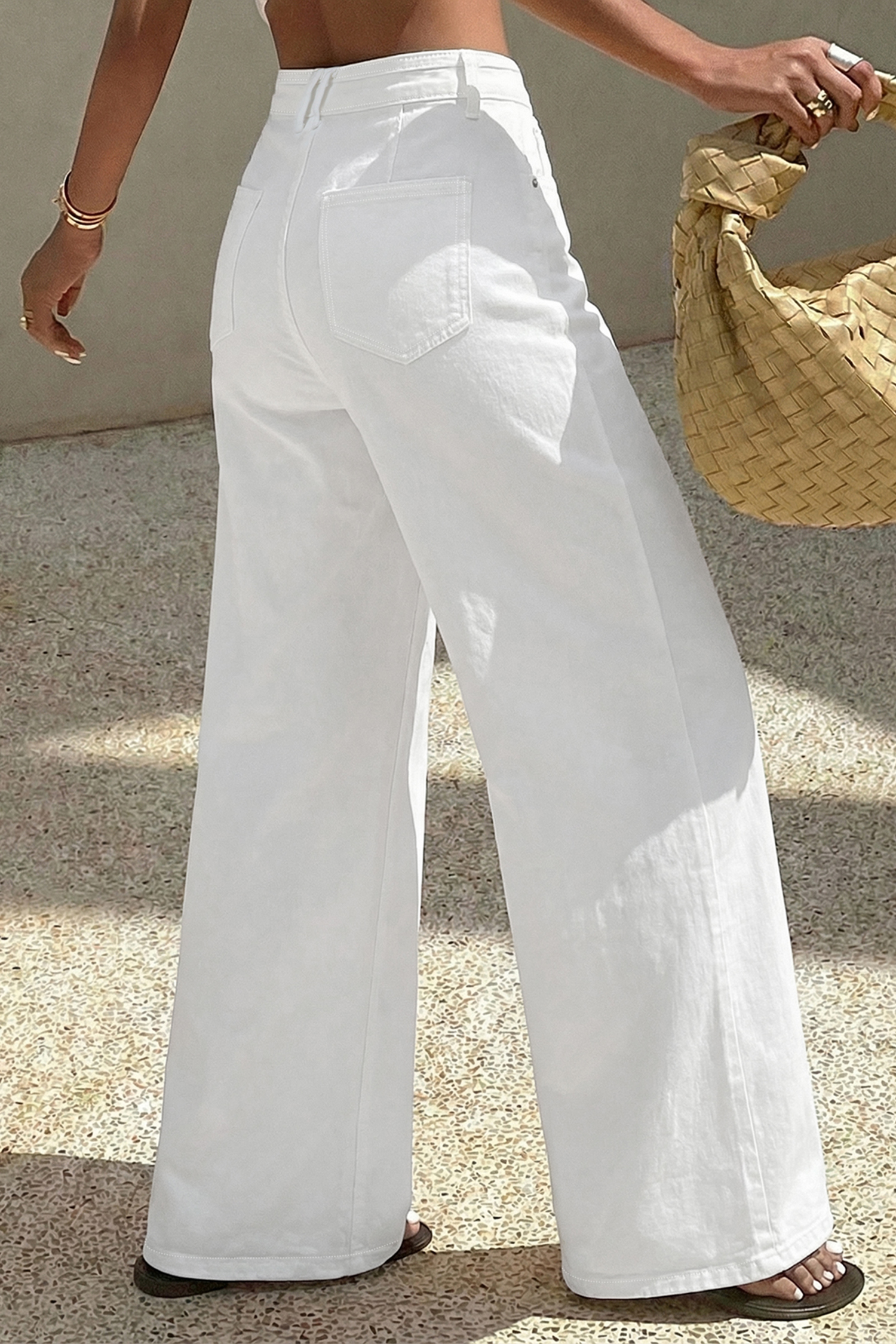 White Solid Color Loose Casual Jeans view 3