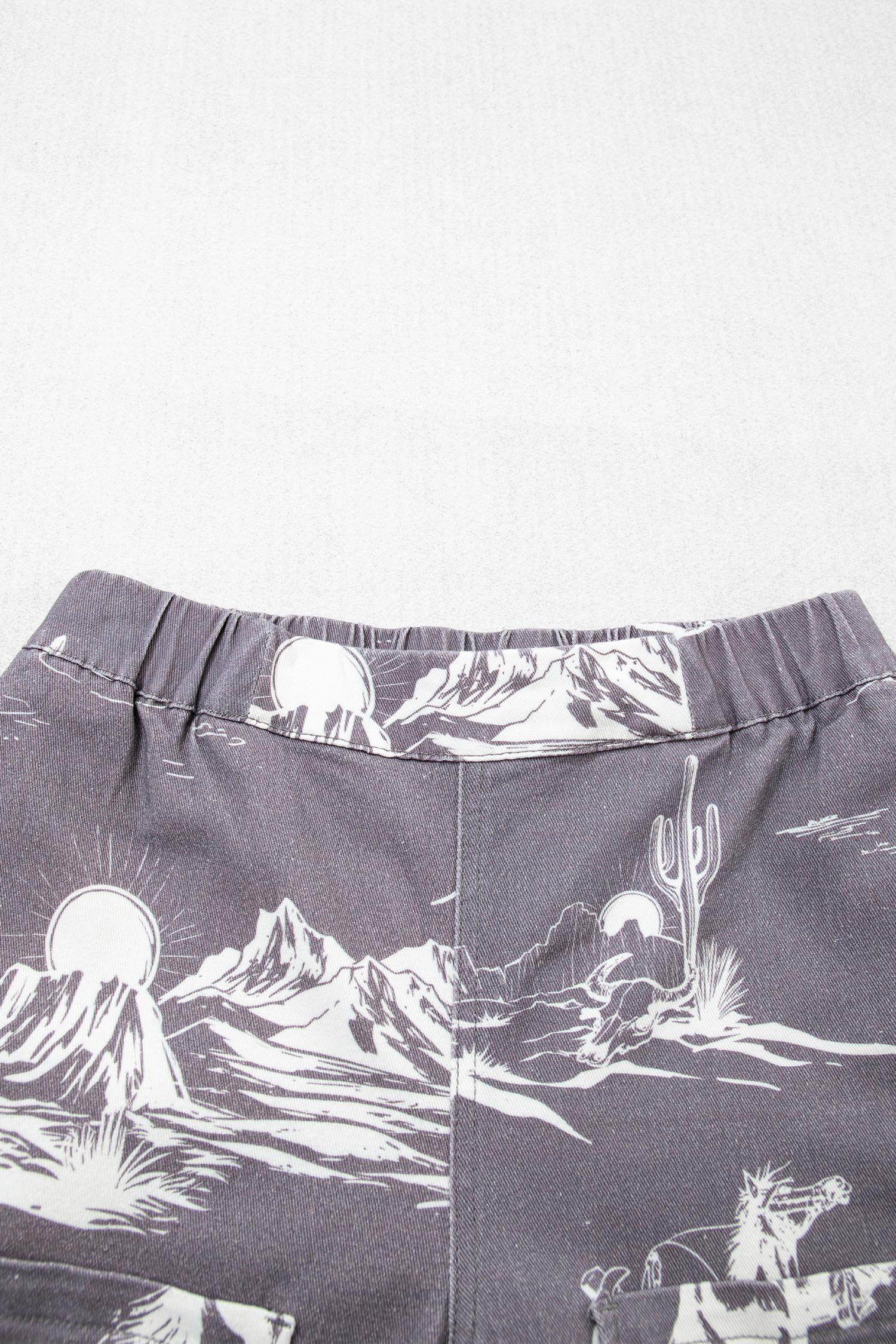 Gray Wild West Riding Vintage Printed Shift Jeans view 12
