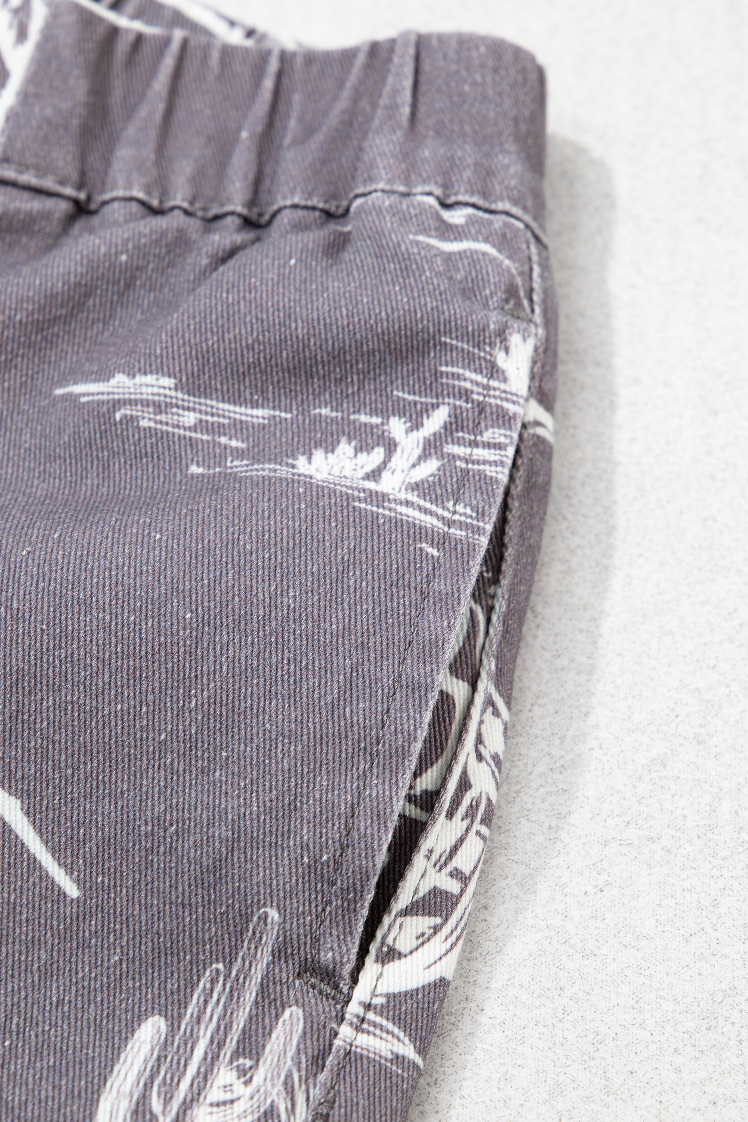 Gray Wild West Riding Vintage Printed Shift Jeans view 14