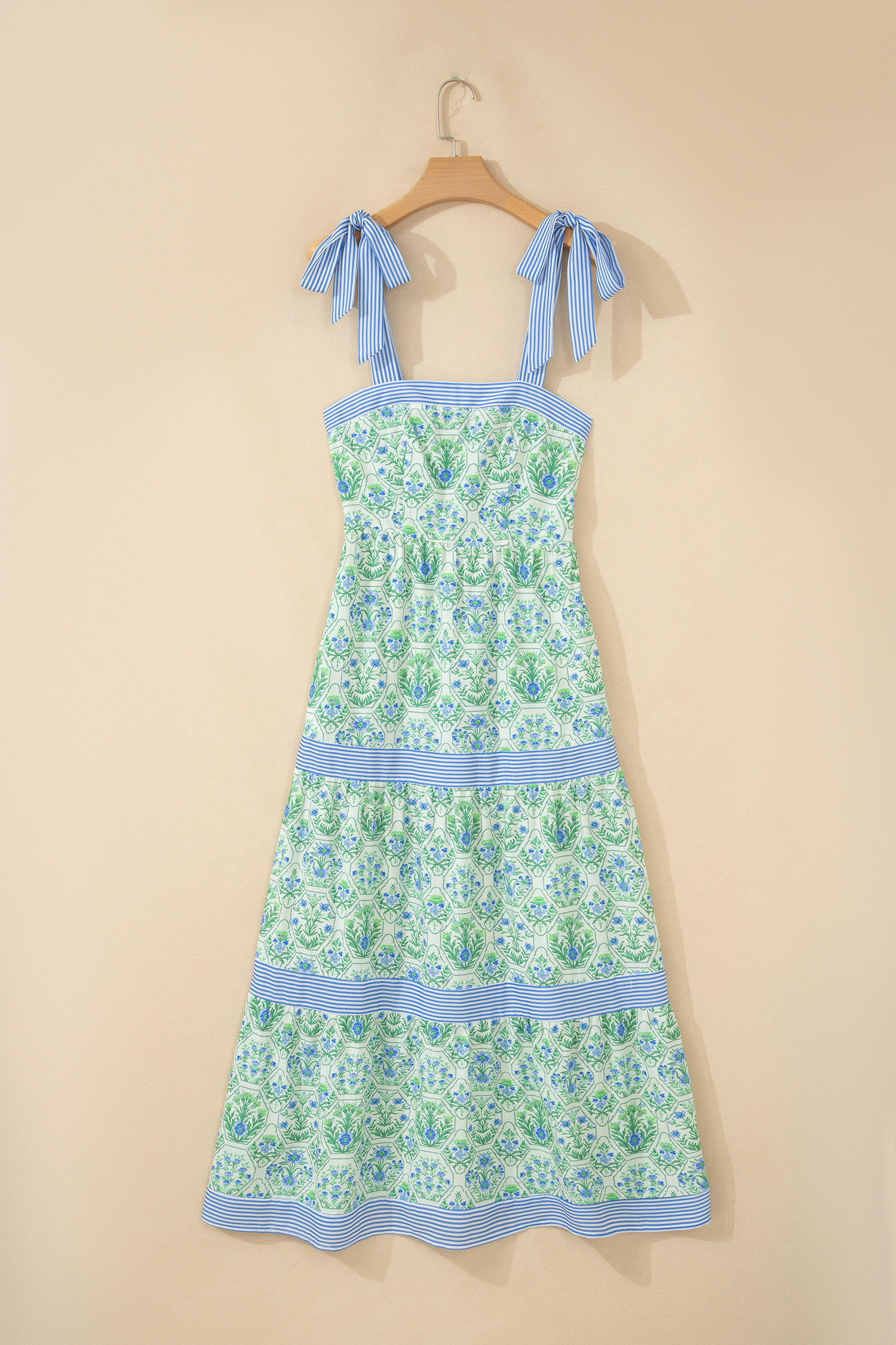 Green Geometric Floral Print Striped Patchwork Detail Sleeveless Dress（Runs Small ） view 16