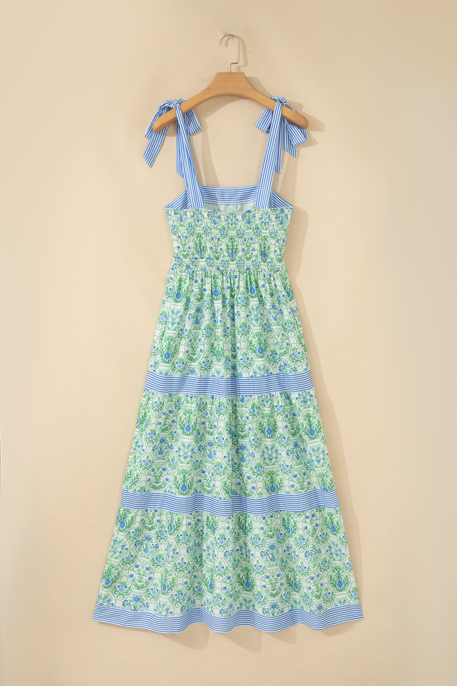 Green Geometric Floral Print Striped Patchwork Detail Sleeveless Dress（Runs Small ） view 17