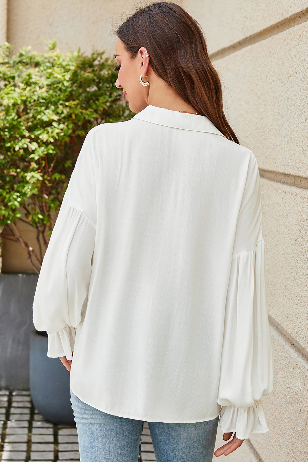 White Ruffle Elastic Cuffs Puffy Long Sleeve Button Down Shirt view 2