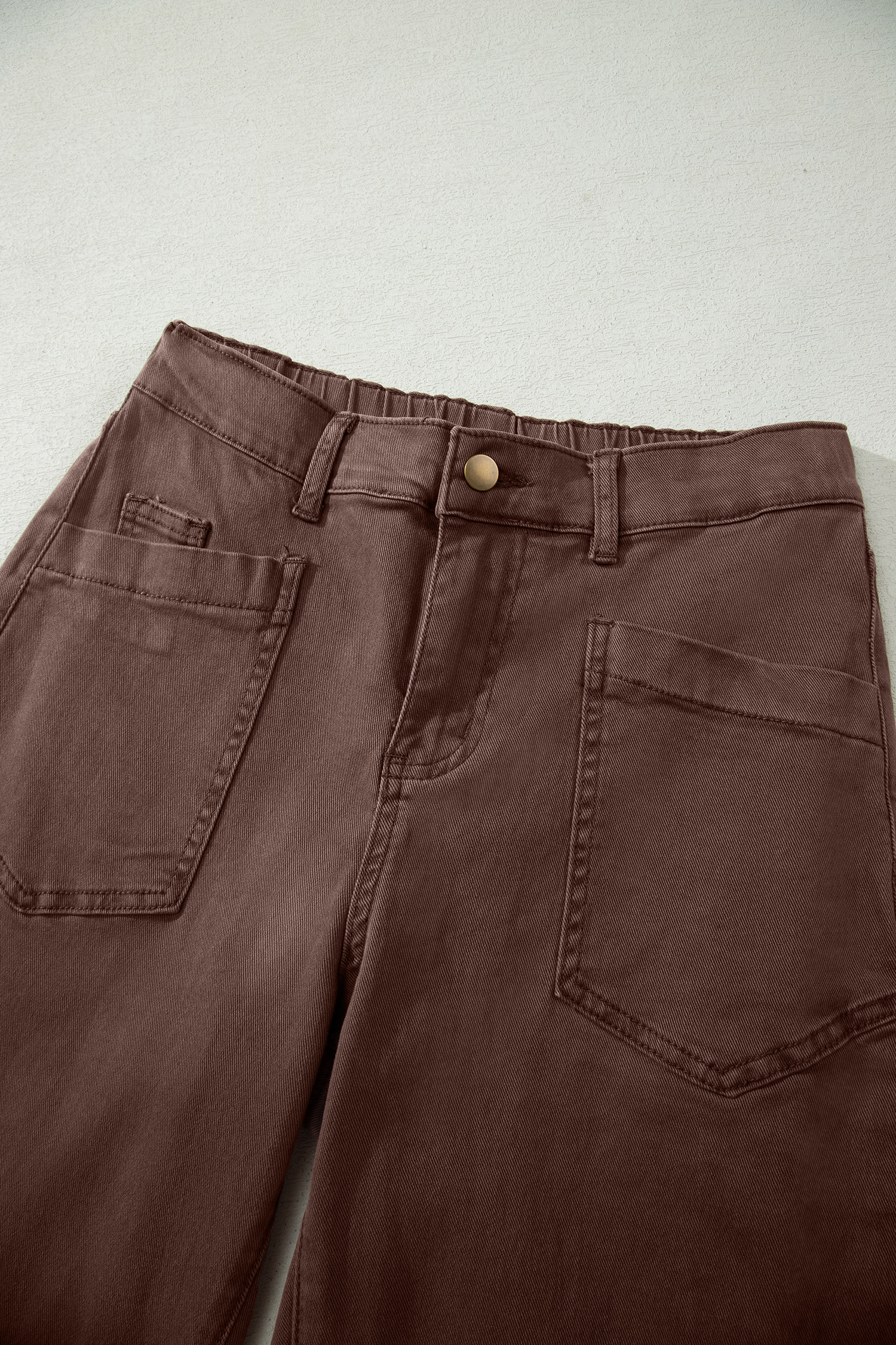 Coffee Solid Color Square Patch Pocket Ankle-length Barrel Jeans view 19