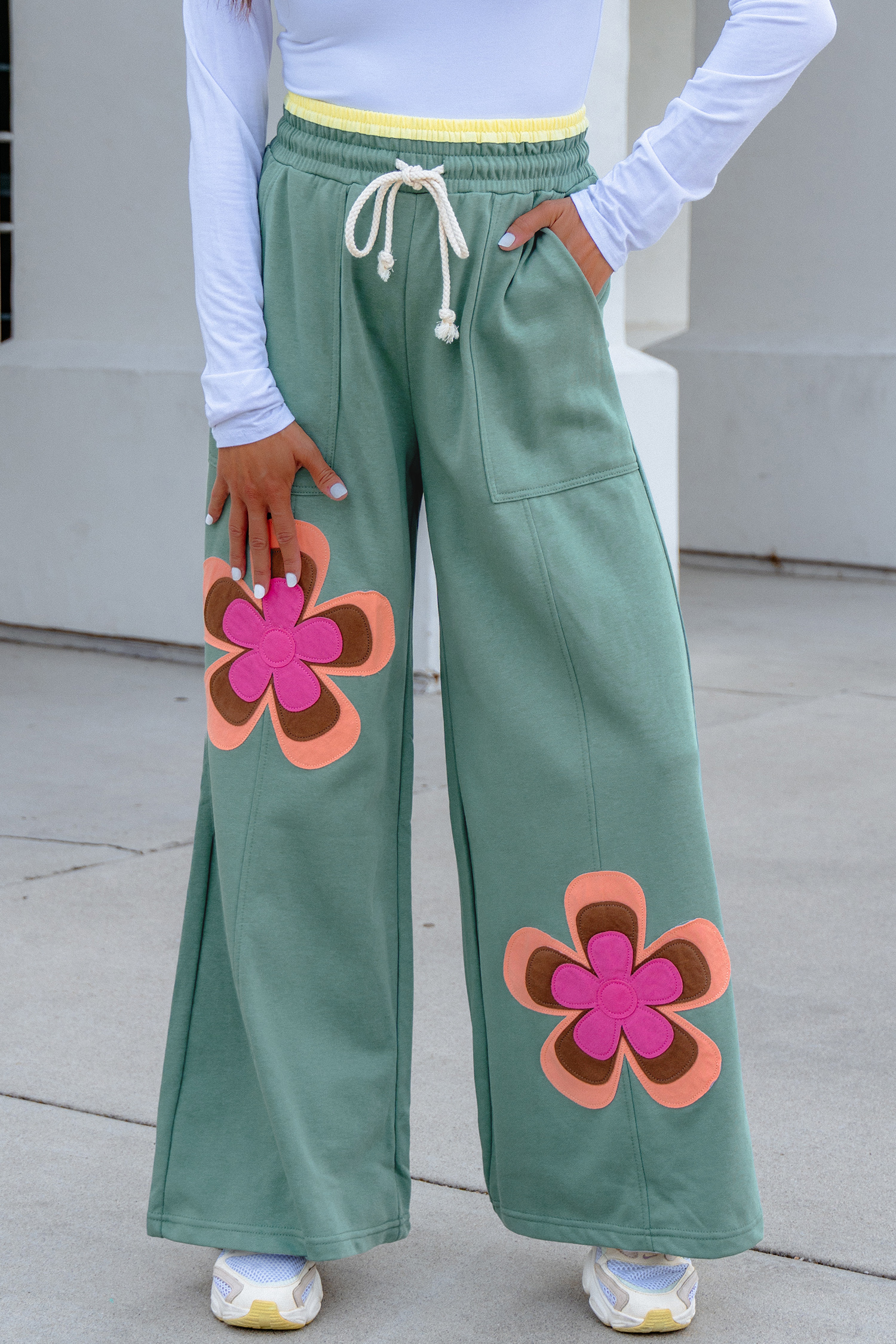Sea Green Color Block Flower Patchwork Drawstring Contrasted Elastic Waist Wide Leg Pants view 3