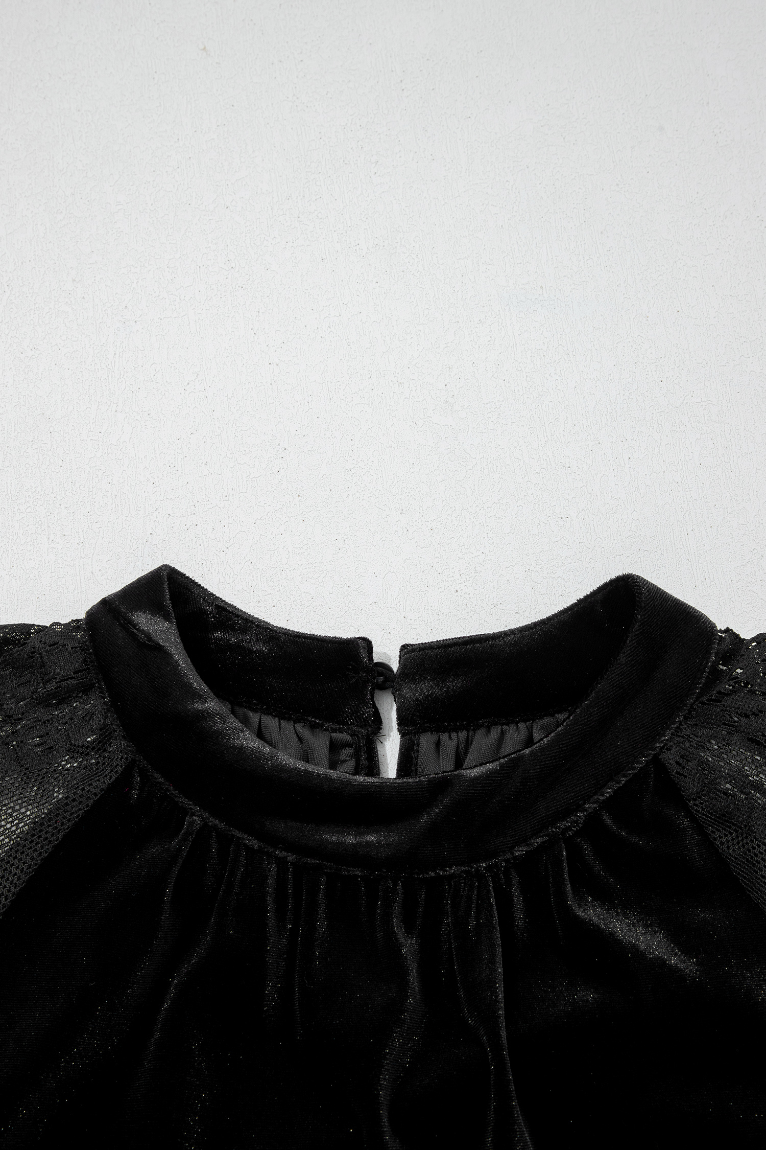 Color Black Solid Color Sheer Lace Long Sleeve Patchwork Stand Neck Velvet Blouse